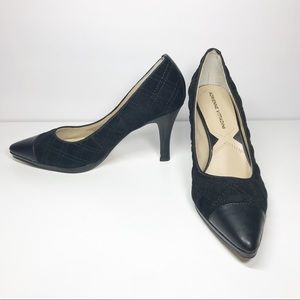Adrienne Vittadini quilted black high heel pumps